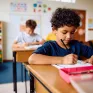 Elève en classe